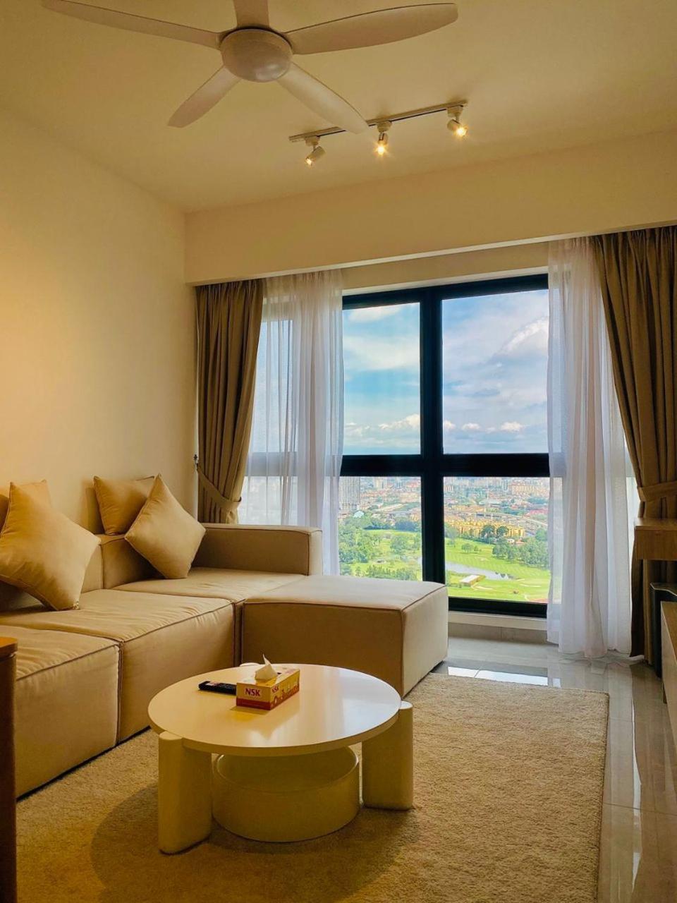 Apartment Agile Star Trx Kl *